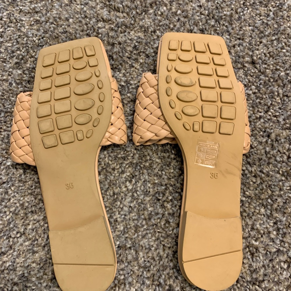 Sandals - Picture 2 of 2